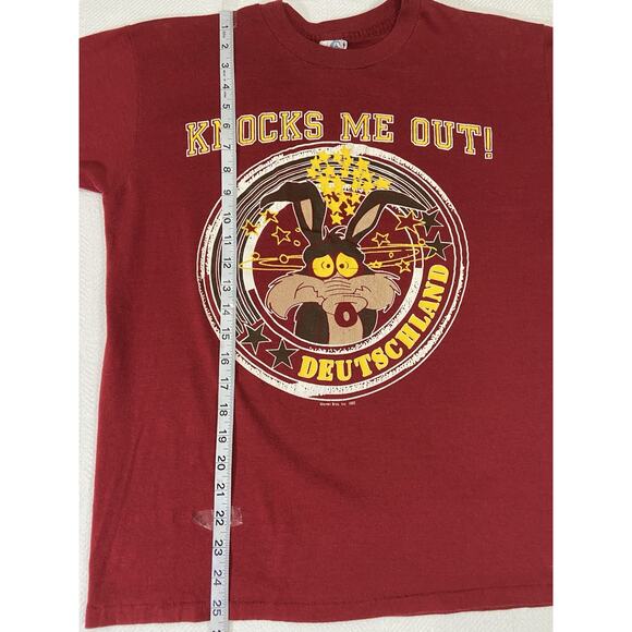 Vintage Wile E Coyote 1980 Warner Bros Single Stitch USA Germany T Shirt Medium - Picture 3 of 16